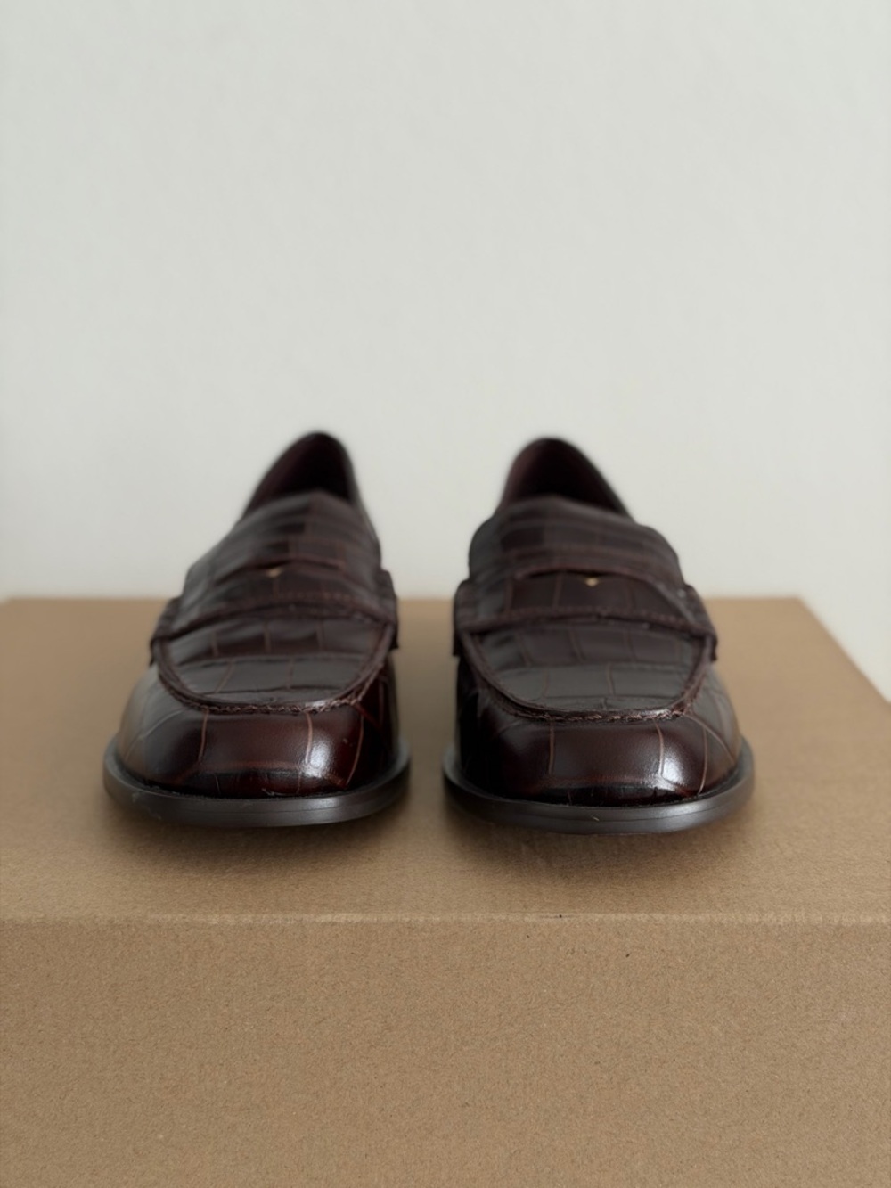 Madewell The Grayson Penny Loafer in Chocolate Raisin, Size 8 - Picture 8 of 10